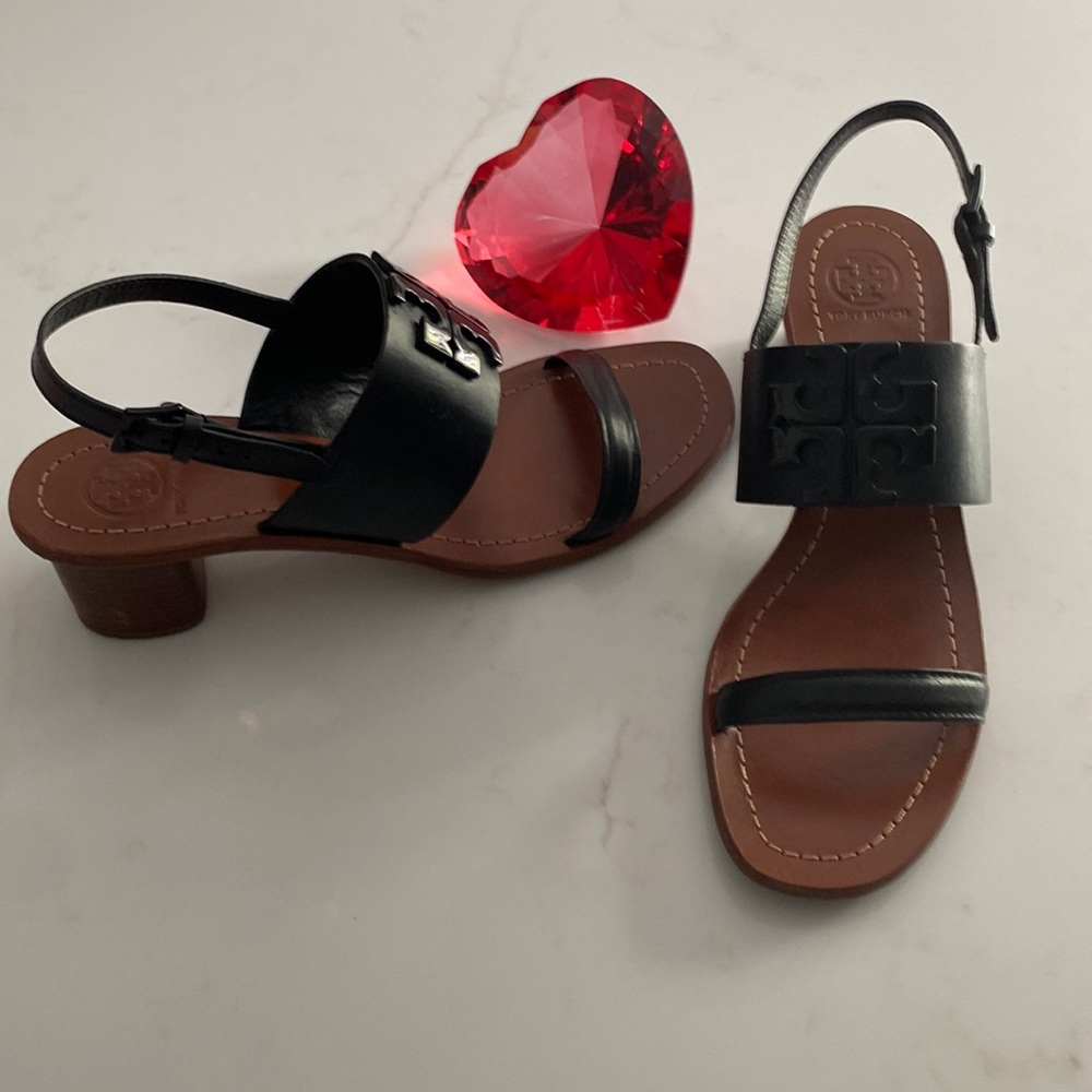 Black Tory heels